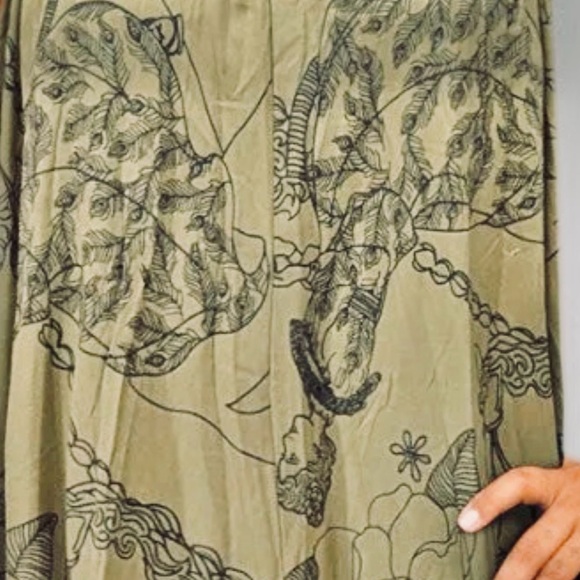 Princess Kaiulani Merrie Monarch Exclusive Pau Riders Dress - Picture 3 of 4